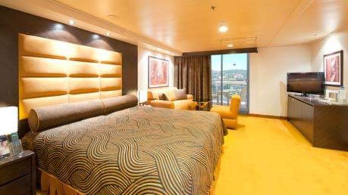 MSC Fantasia Class Aurea suite.jpg